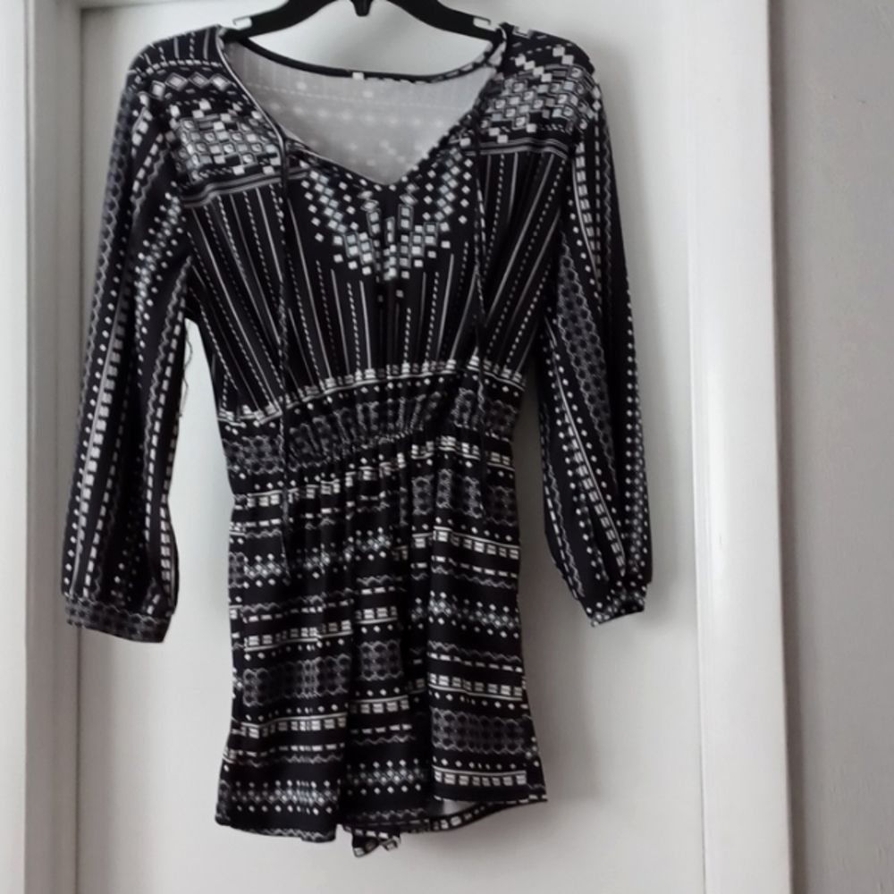 Patterned Romper. Black and white.
